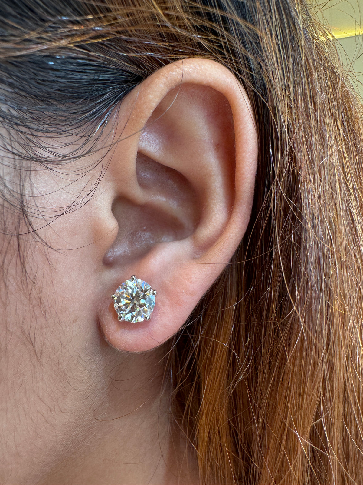 5 Prong Flower Petal Solitaire Studs
